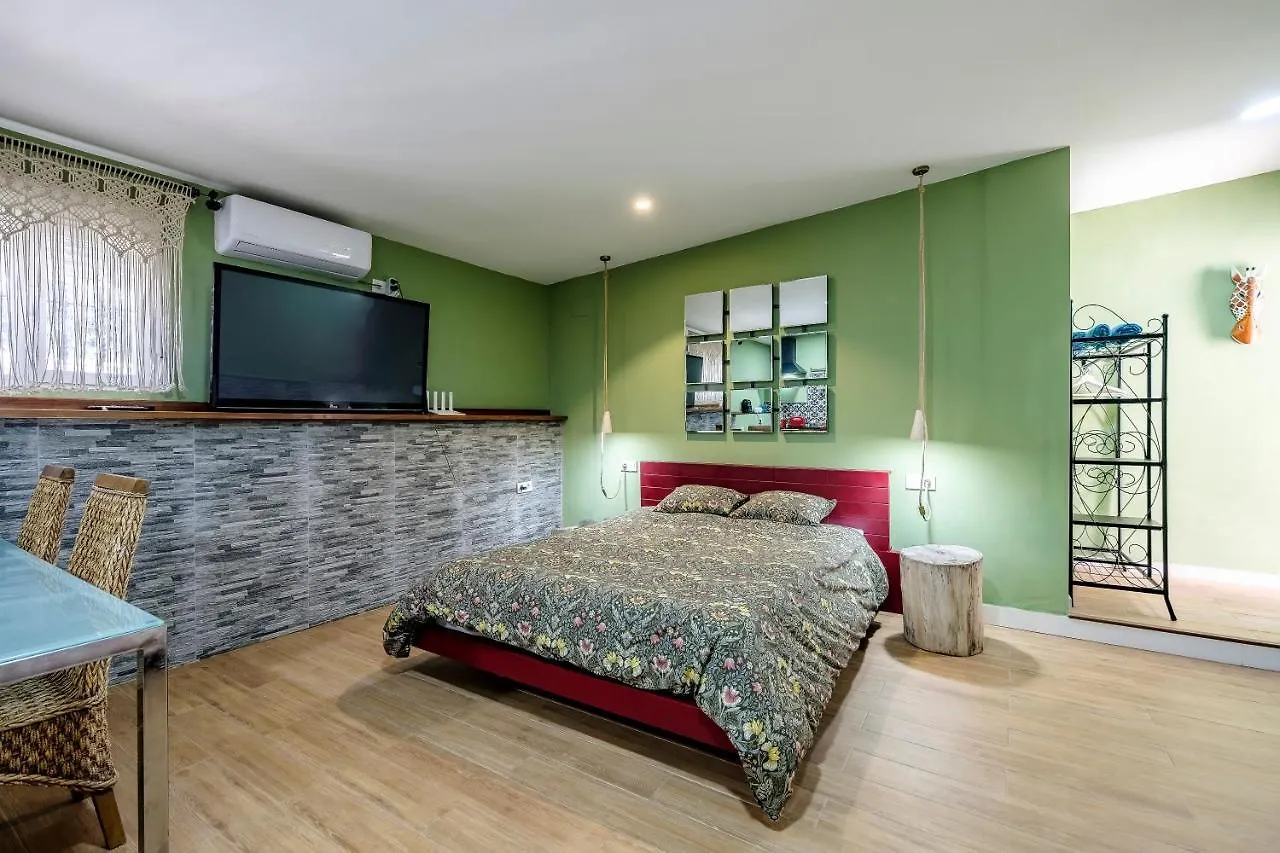 Vahadda House Apartment Palomares del Rio Spain