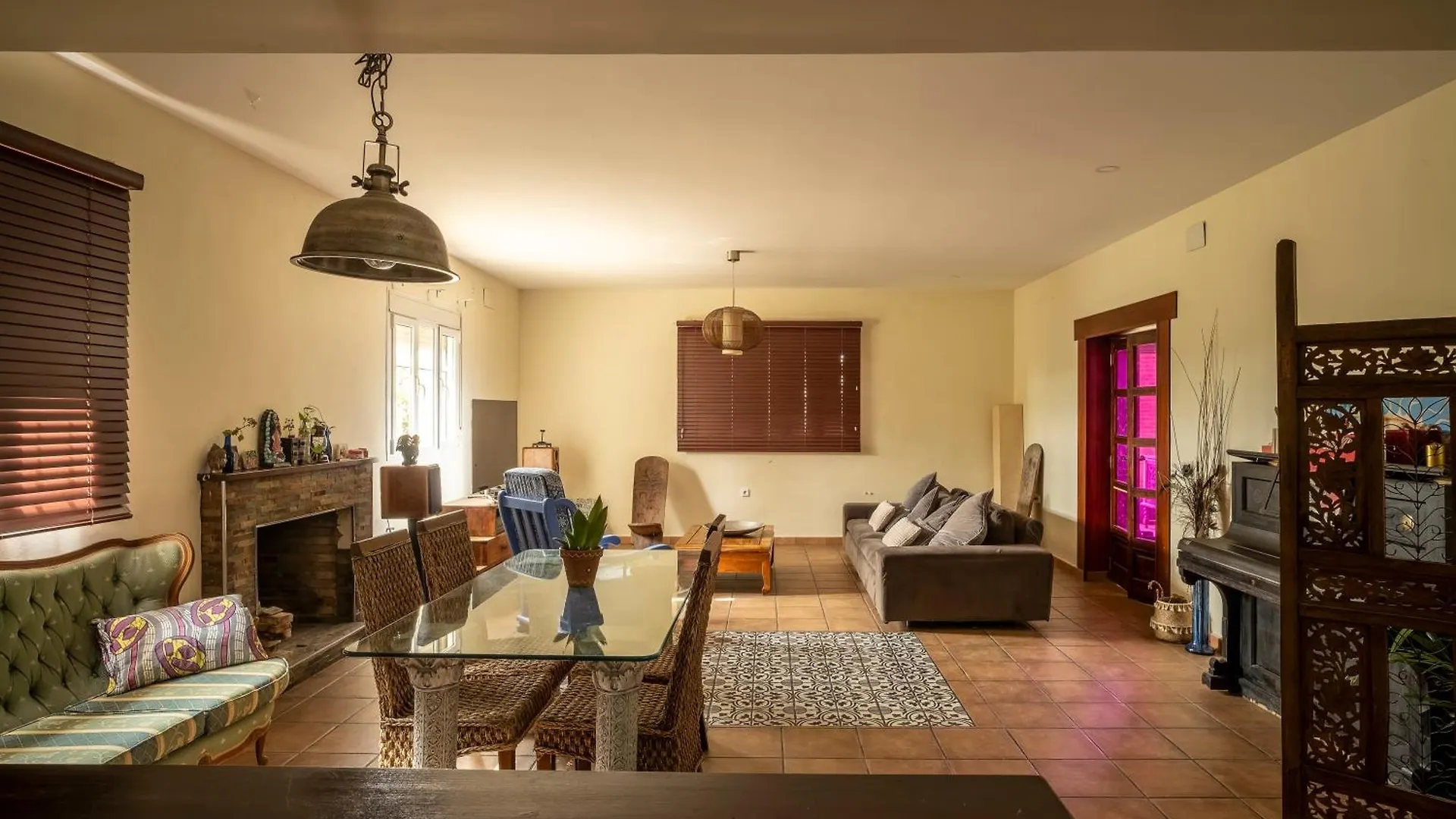 Vahadda House Apartment Palomares del Rio 0*,  Spain
